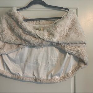 Eliza J Cream Faux Fur Shawl